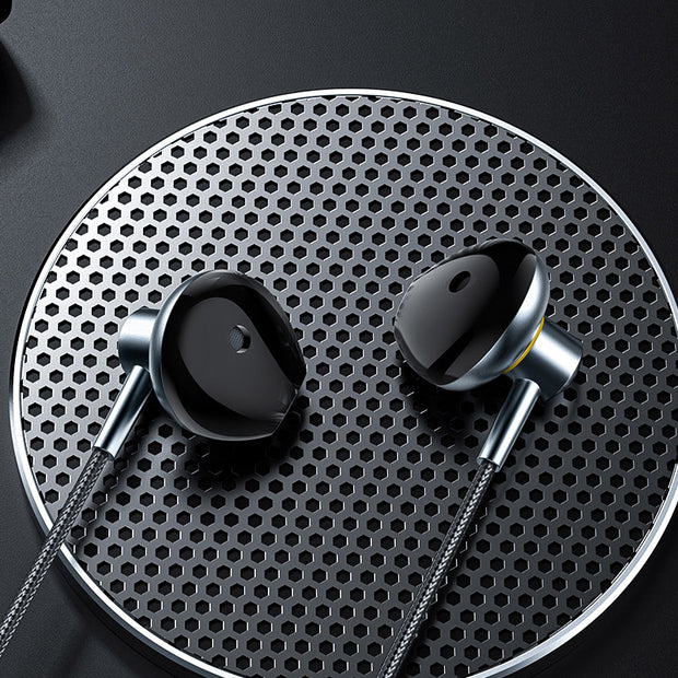 Recci Wired Earphones High Quality Metal Material 3.5mm