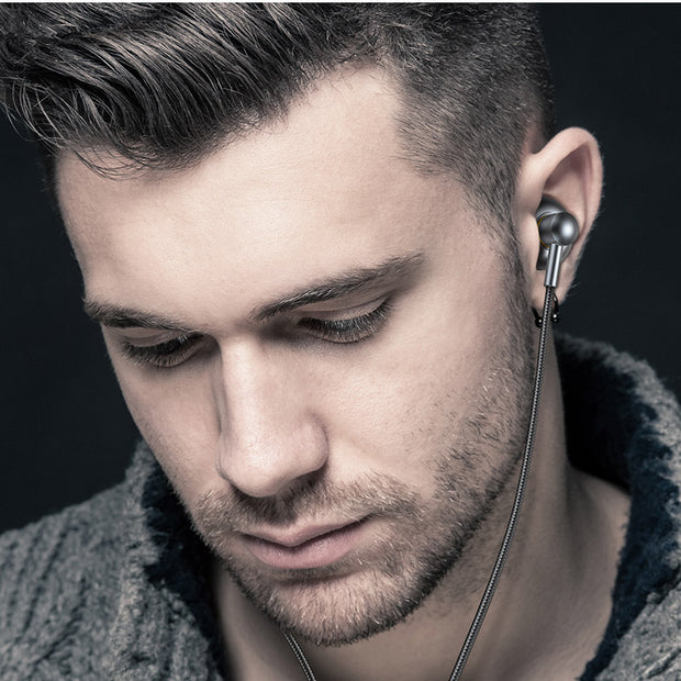 Recci Wired Earphones High Quality Metal Material 3.5mm