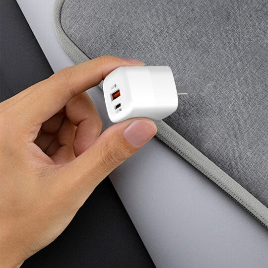 Recci Dual Mini Charger 33W