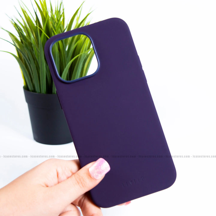 Levelo Iris Magsafe Liquid Silicone Case - iCase Stores