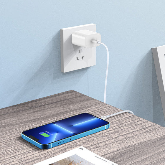 Recci Smart Data Cable Type-C to Lightning 2.4A - iCase Stores