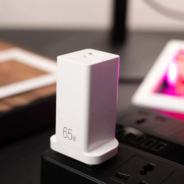 Recci Fast Charging Travel Super-SI 65W